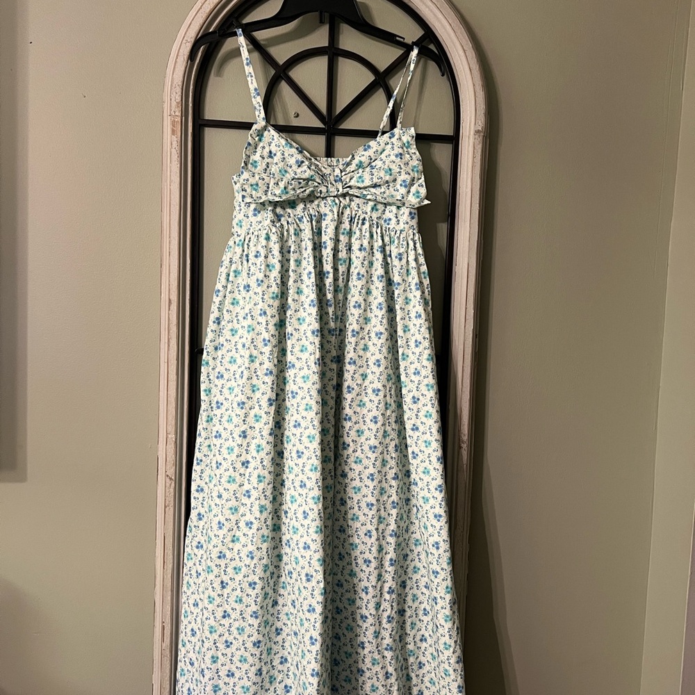Peach Love California Floral Maxi Dress - White and Blue